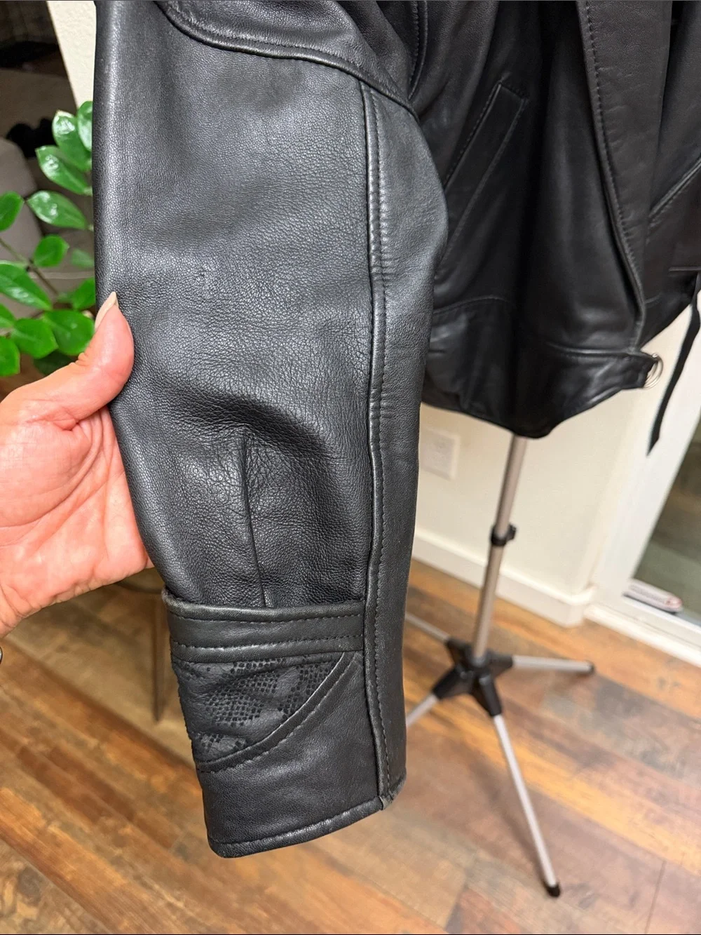 Vintage 80s Pelle Cuir Black Leather Jacket Batwing Avant-Garde M